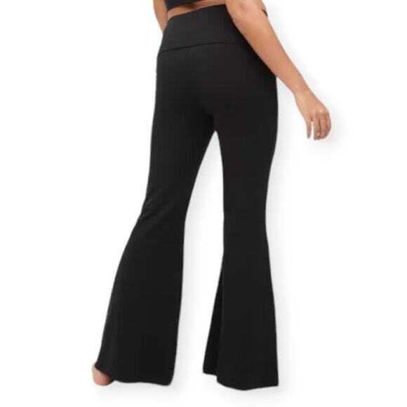 Offline by Aerie OG Foldover High Waisted Super Flare Legging Black Medium New - Picture 2 of 12
